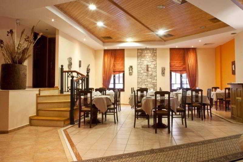 Hotel Kynaitha Калаврита Экстерьер фото