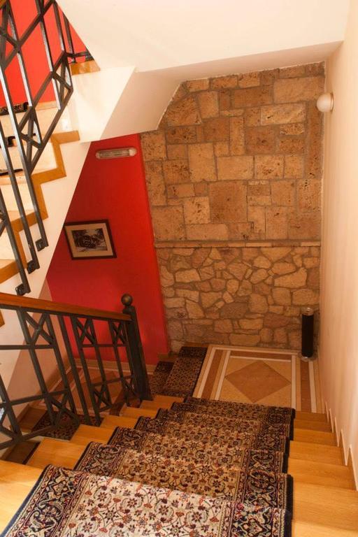 Hotel Kynaitha Калаврита Экстерьер фото